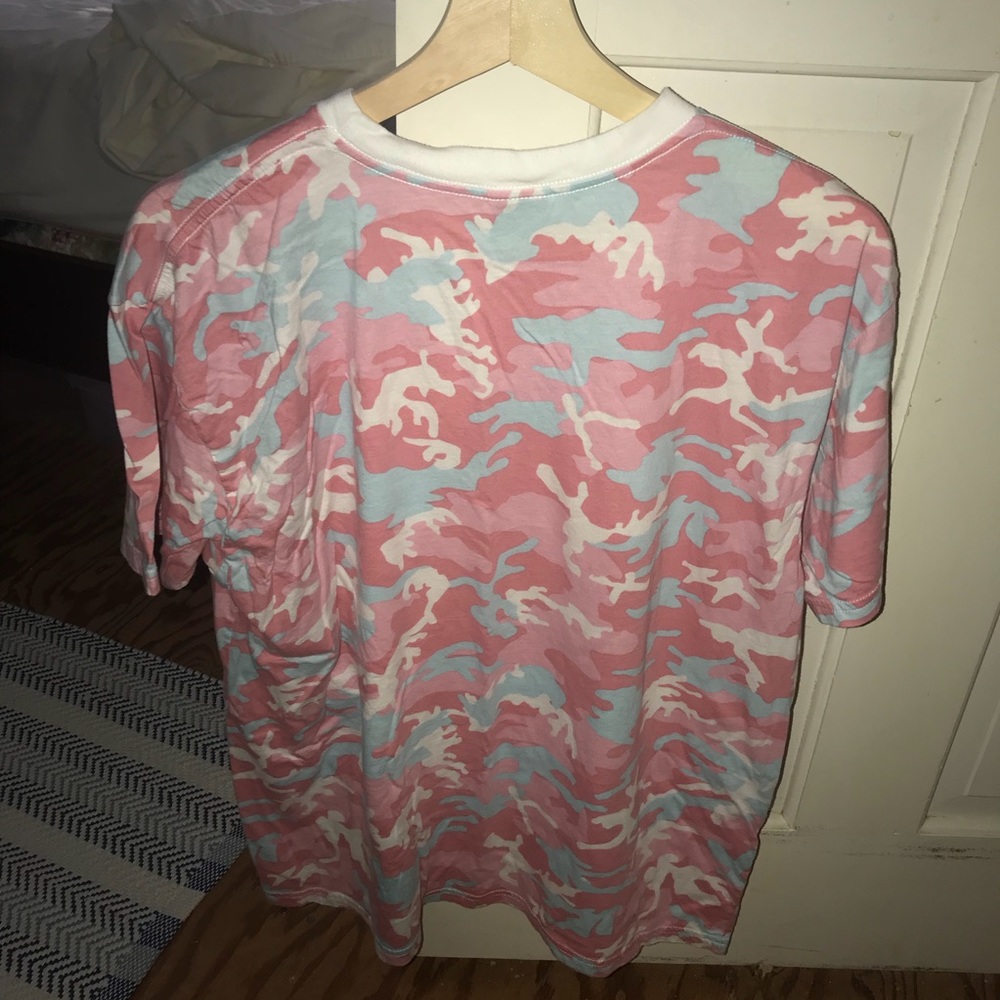 Kylie Camo Tee